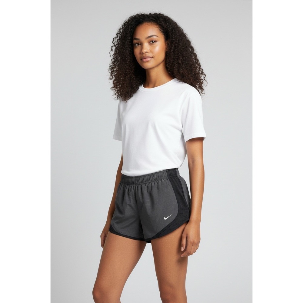Nike Dri-FIT Womens Black Athletic Running Shorts S Elastic Waist Solid Logo